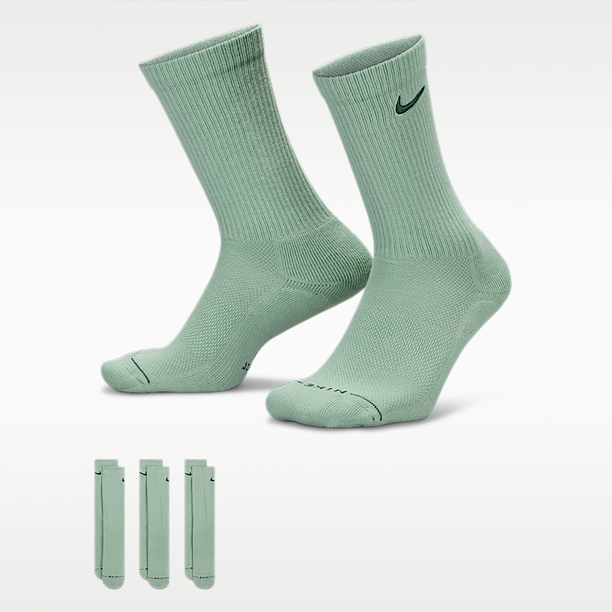Nike Everyday Elevated