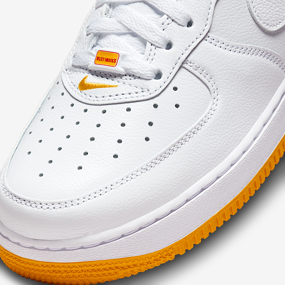 Мужские кроссовки Nike Air Force 1 Low Retro QS Men's Shoes — фото 7