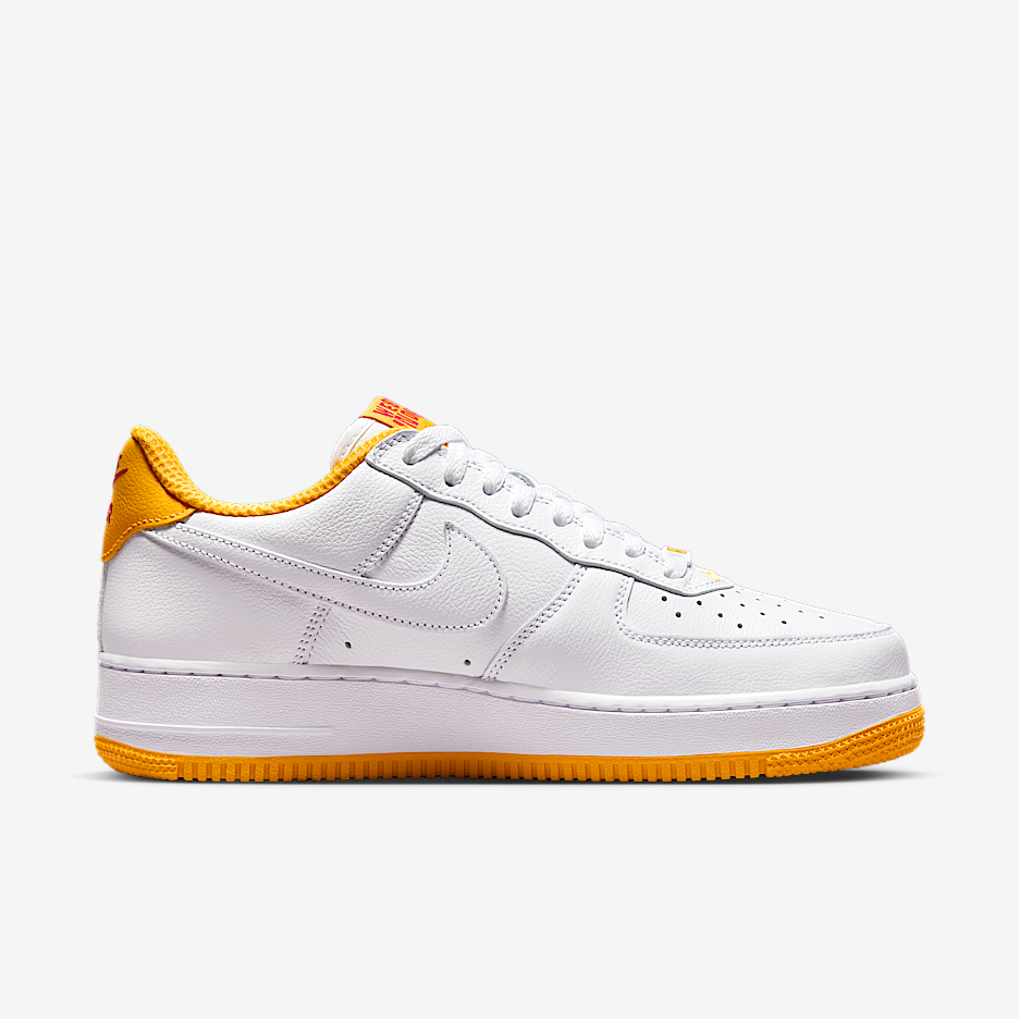 Мужские кроссовки Nike Air Force 1 Low Retro QS Men's Shoes — фото 3