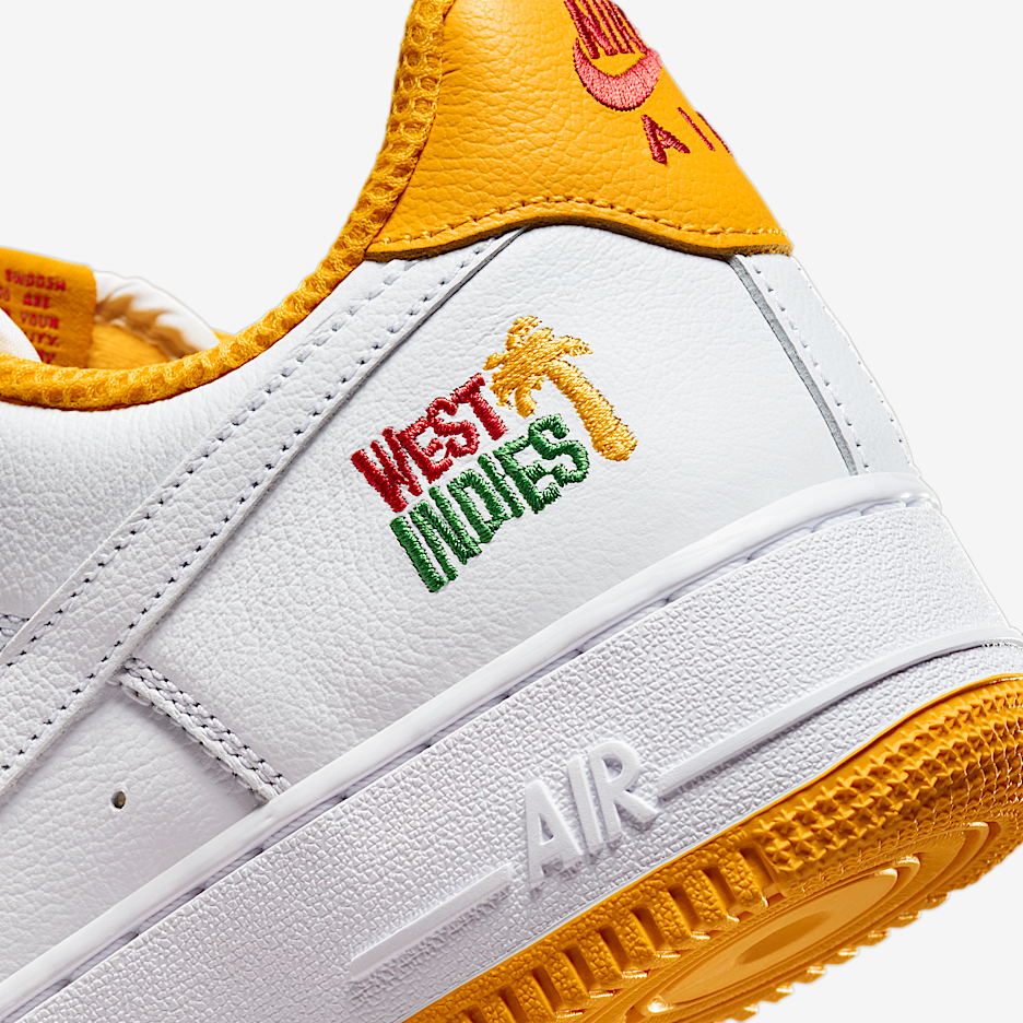 Мужские кроссовки Nike Air Force 1 Low Retro QS Men's Shoes — фото 8