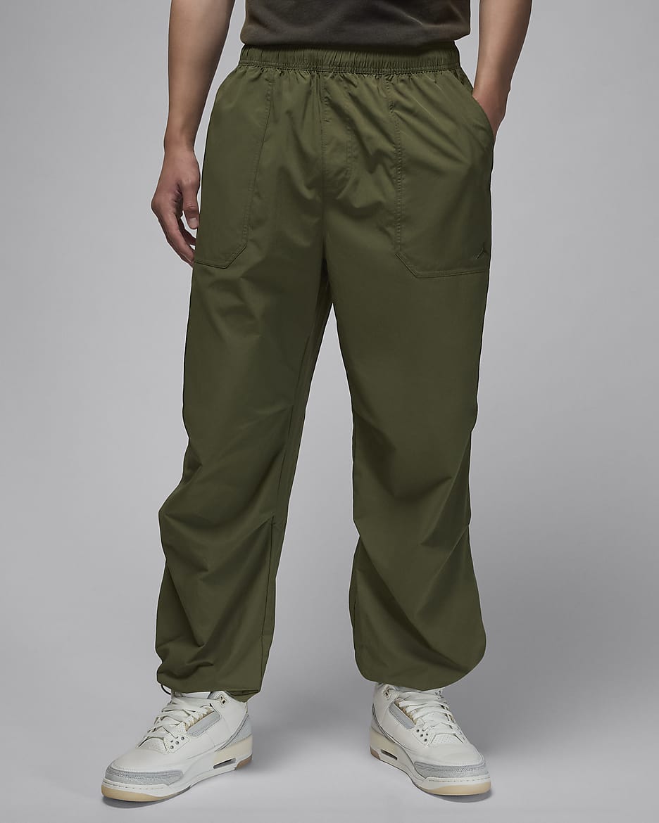 Jordan Essentials Men's Woven Trousers - Medium Olive