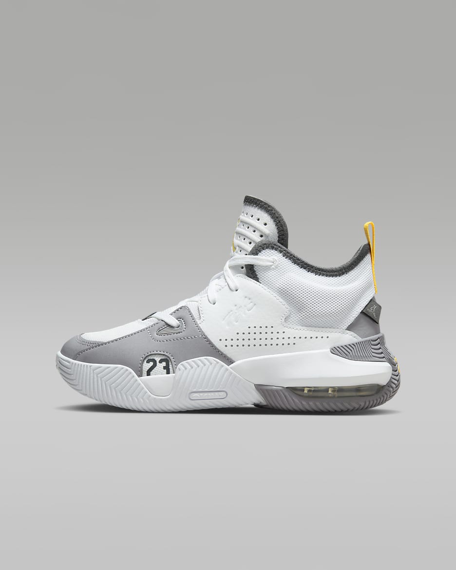 Jordan Stay Loyal 2 大童鞋款 - 白色/Cement Grey/Anthracite/Topaz Gold