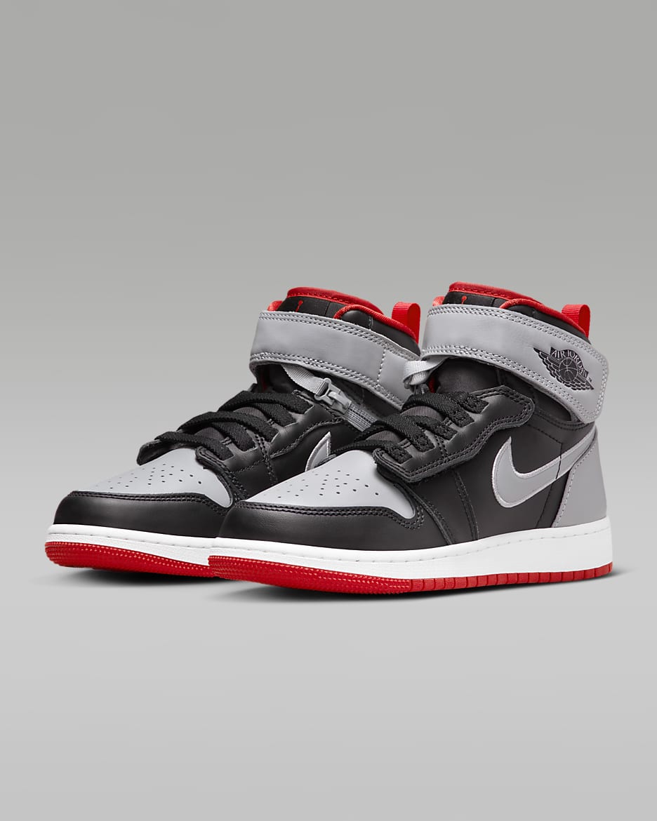 Air Jordan 1 Hi FlyEase Older Kids' Shoes - Black/Cement Grey/White/Fire Red