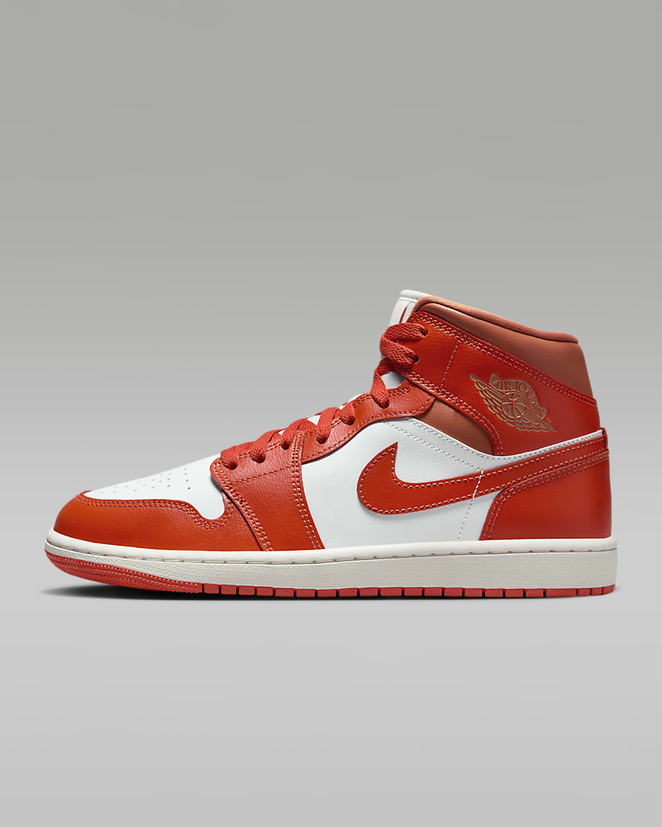 Tenis para mujer Air Jordan 1 Mid - Blanco cumbre/Marrón ámbar/Arcilla cósmico
