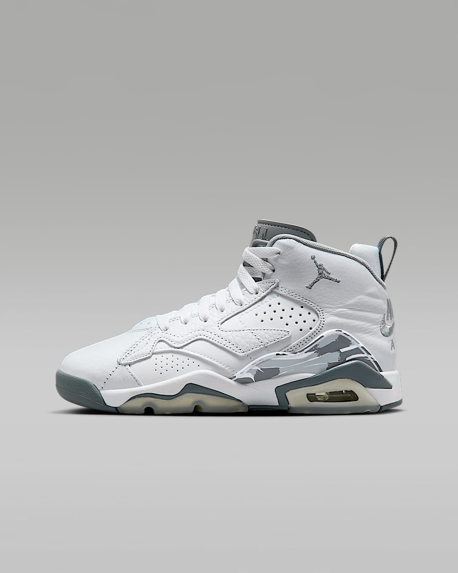 Jumpman MVP Older Kids' Shoes - White/Cool Grey/Wolf Grey