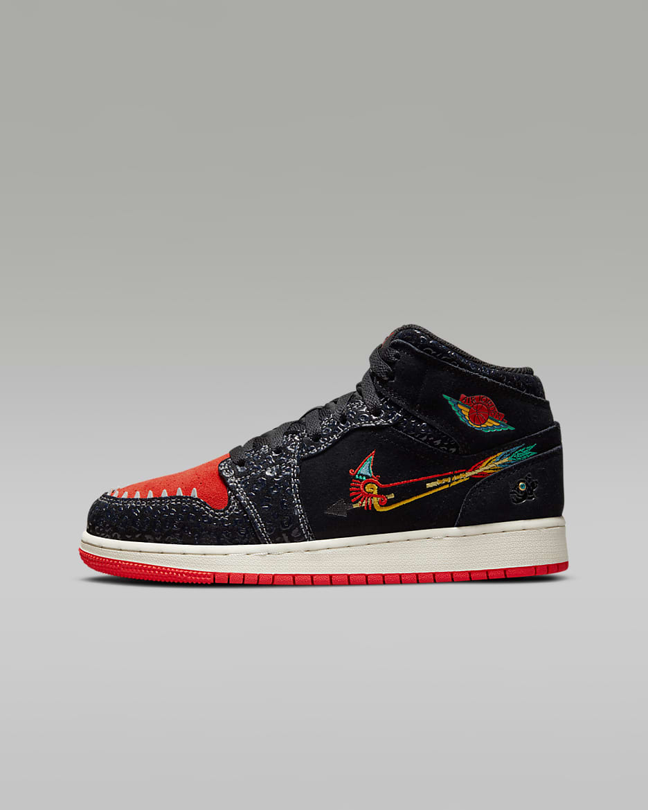 Air Jordan 1 Mid SE Big Kids' Shoes - Black/Sail/Roma Green/Chile Red