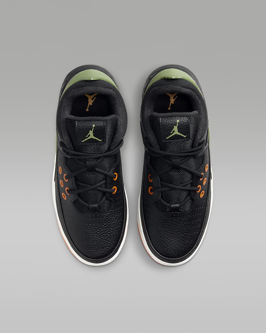 Jordan Max Aura 5 Older Kids' Shoes - Black/Bright Mandarin/Sail/Sky J Light Olive