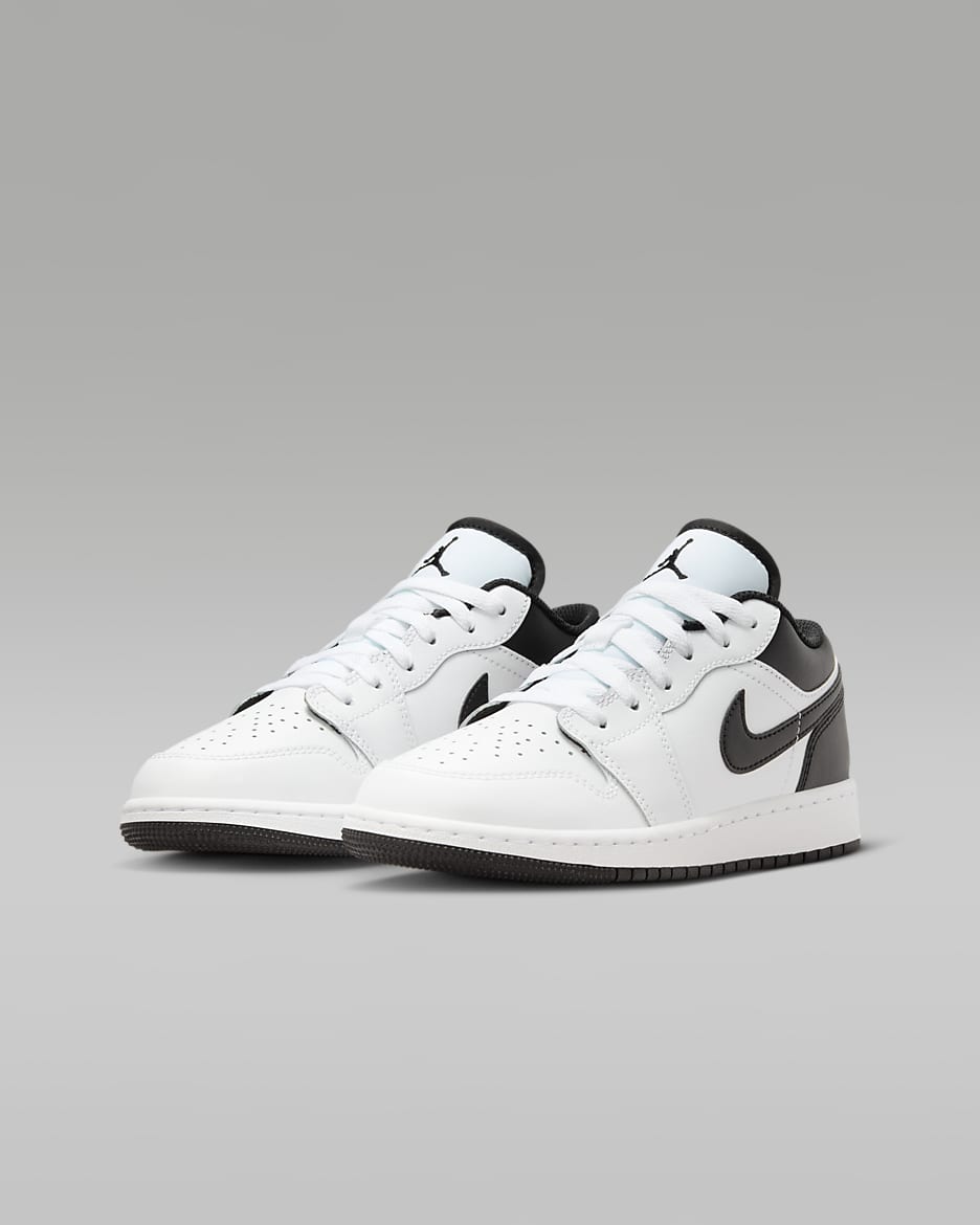 Air Jordan 1 Low Older Kids' Shoes - White/White/Black