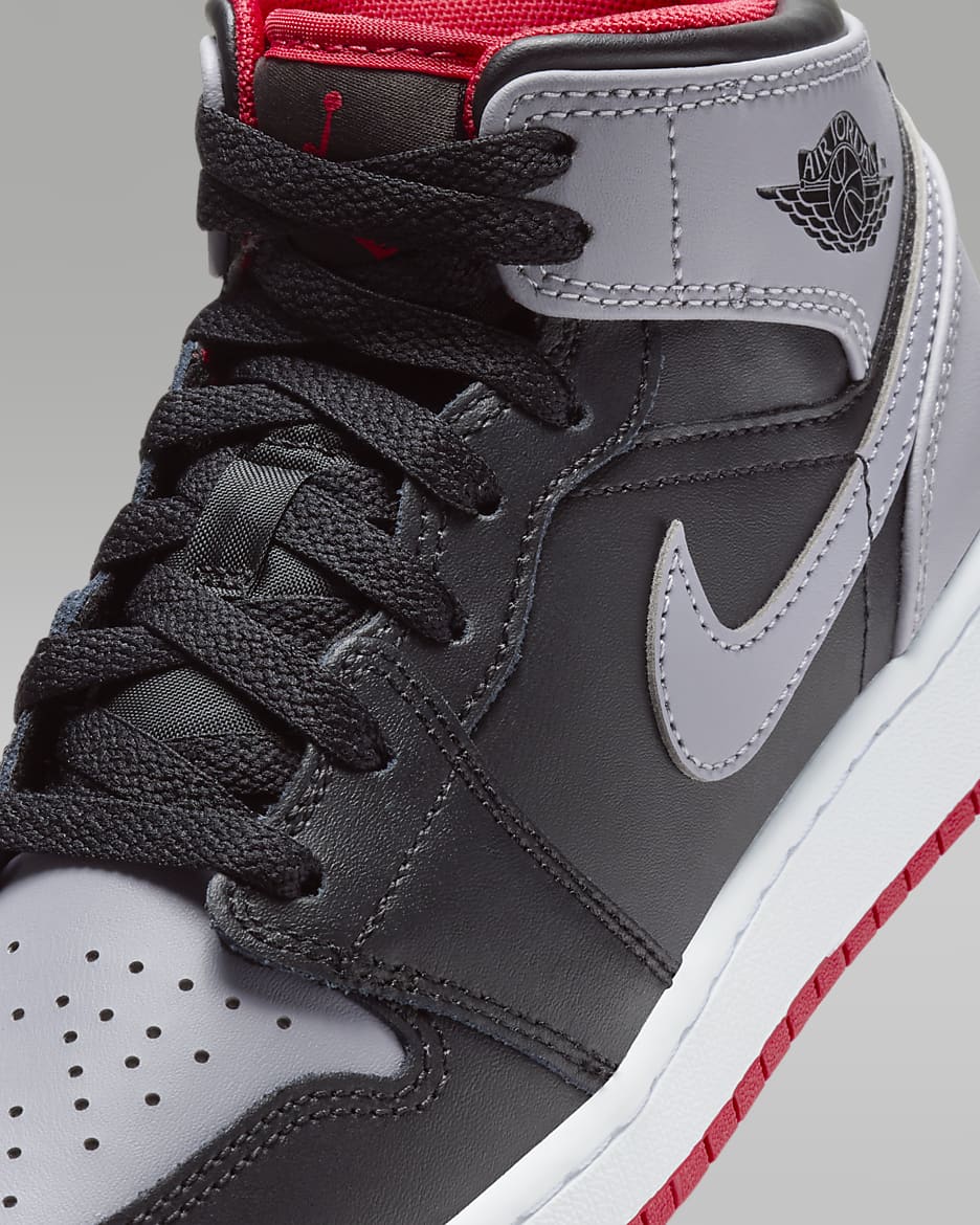 Air Jordan 1 中筒大童鞋款 - 黑色/Fire Red/白色/Cement Grey