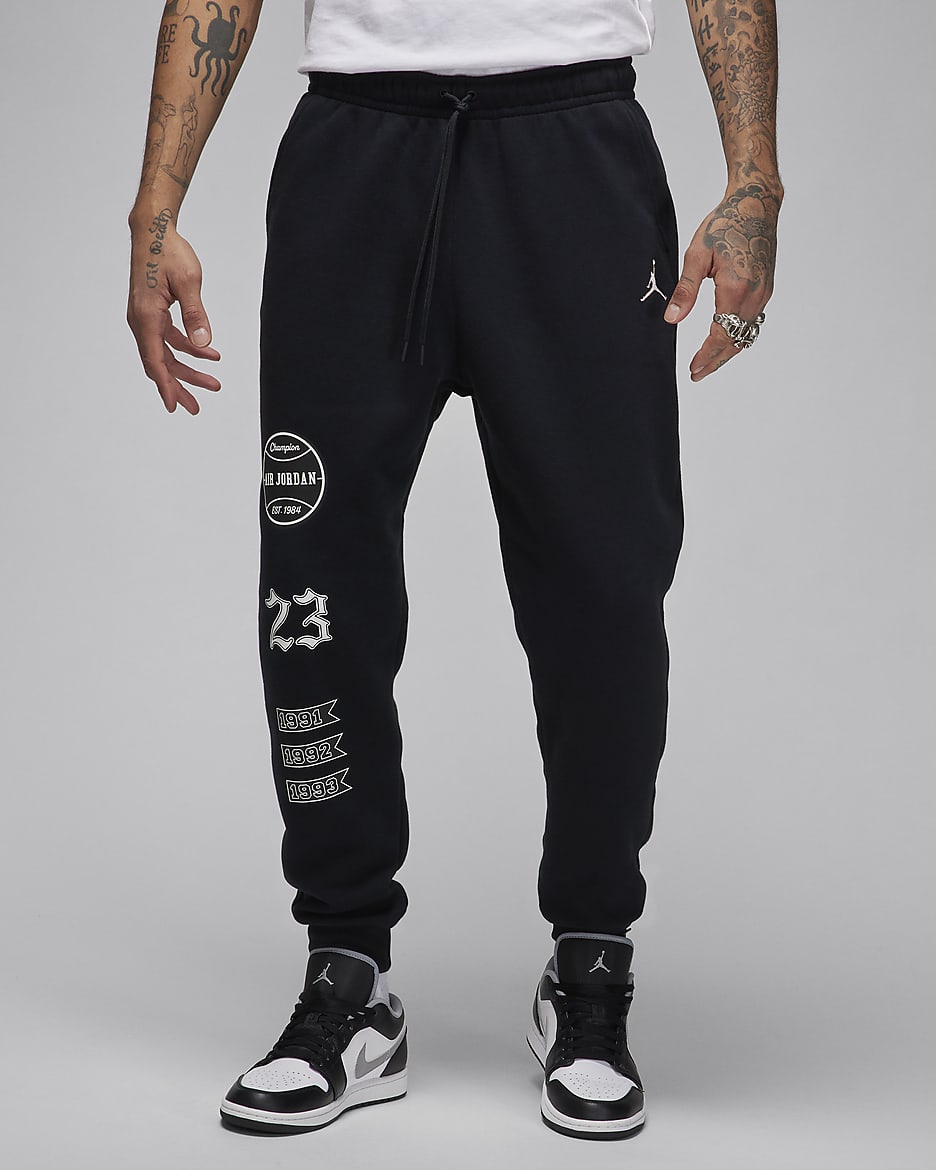 Jordan Essentials Men's Fleece Trousers - Black