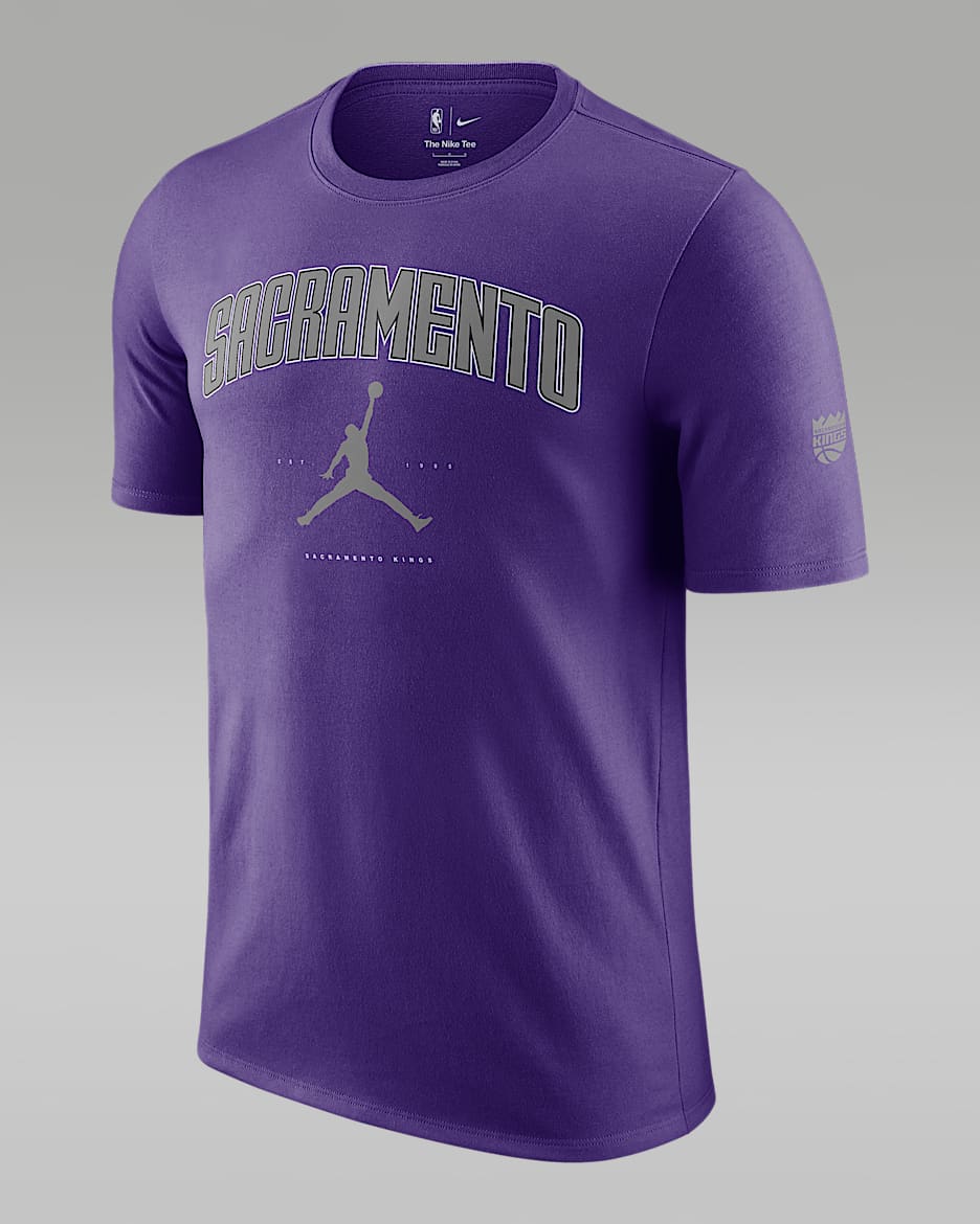 Sacramento Kings Essential Playera Jordan de la NBA para hombre - Morado campo