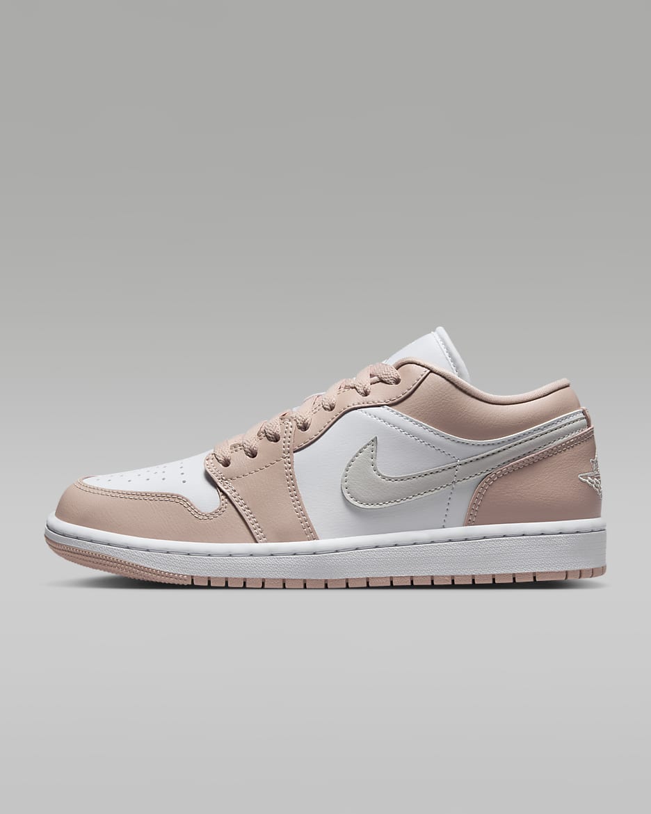 Chaussure Air Jordan 1 Low pour Femme - Blanc/Particle Beige/Light Bone