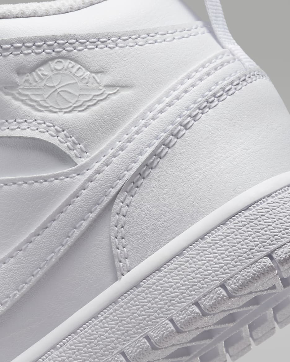 Jordan 1 Mid Younger Kids' Shoe - White/White/White