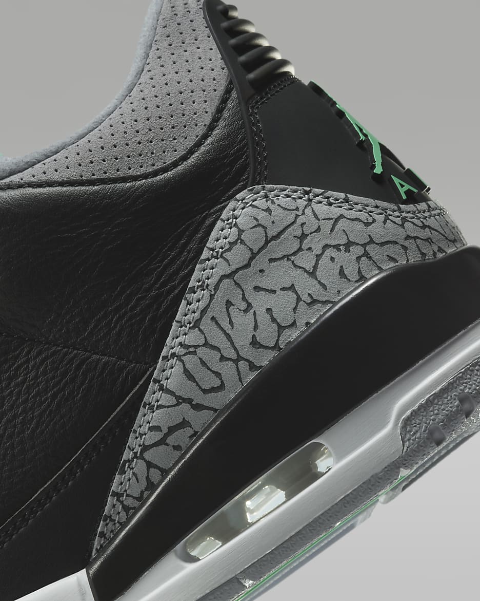 Air Jordan 3 Retro 'Green Glow' Older Kids' Shoes - Black/Wolf Grey/White/Green Glow