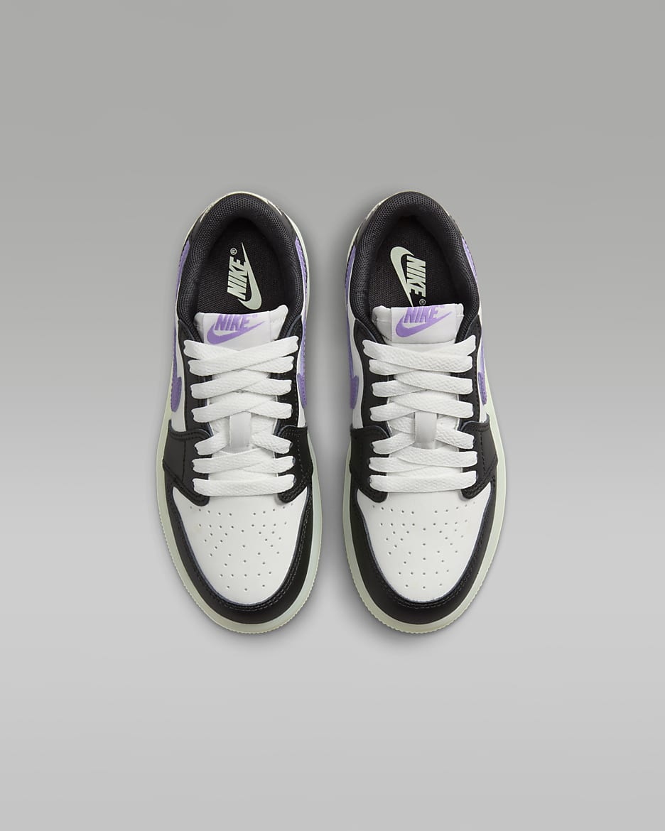 Jordan 1 Retro Low Younger Kids' Shoes - Black/Volt Tint/Summit White/Black Raspberry