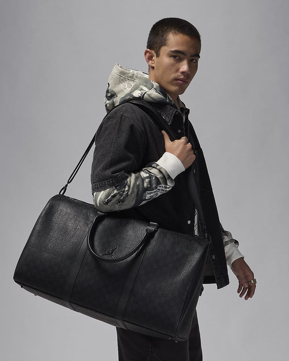 Jordan Monogram Duffel (40L) - Black