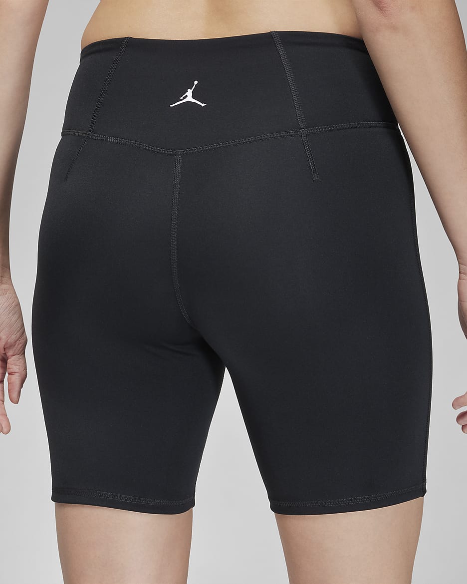 Jordan Sport bikeshorts met hoge taille voor dames (18 cm) - Zwart/Wit