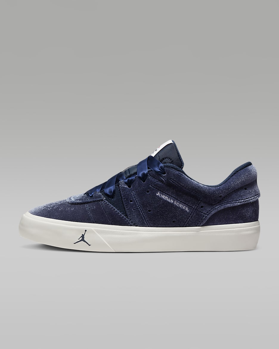 Jordan Series .05 SE Low Women's Shoes - Midnight Navy/Sail/White/University Red