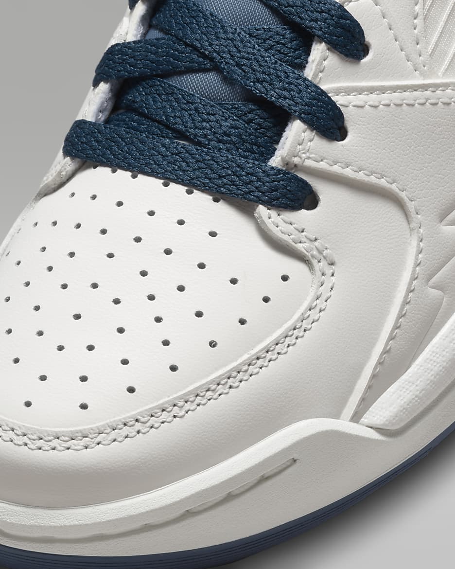 รองเท้าผู้หญิง Jordan Stadium 90 - Sail/Ozone Blue/Sky J French Blue