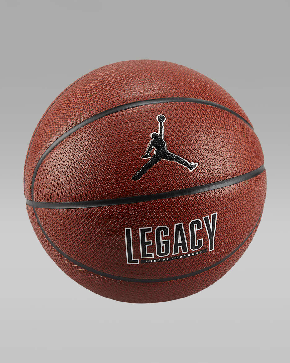 Jordan Legacy 2.0 8P Basketbal - Amber Court/Zwart/Metallic Silver/Zwart