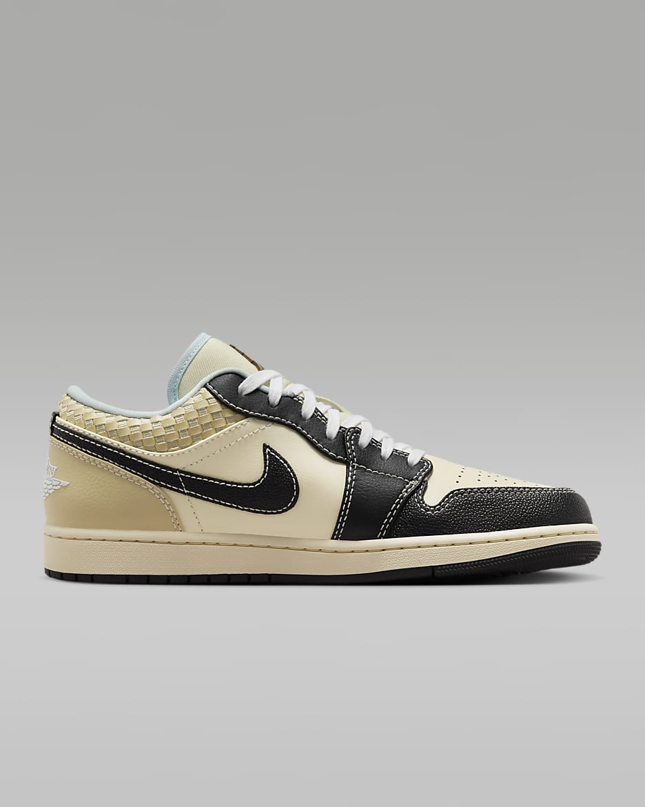 Air Jordan 1 Low SE Men's Shoes - Coconut Milk/Muslin/Team Gold/Black