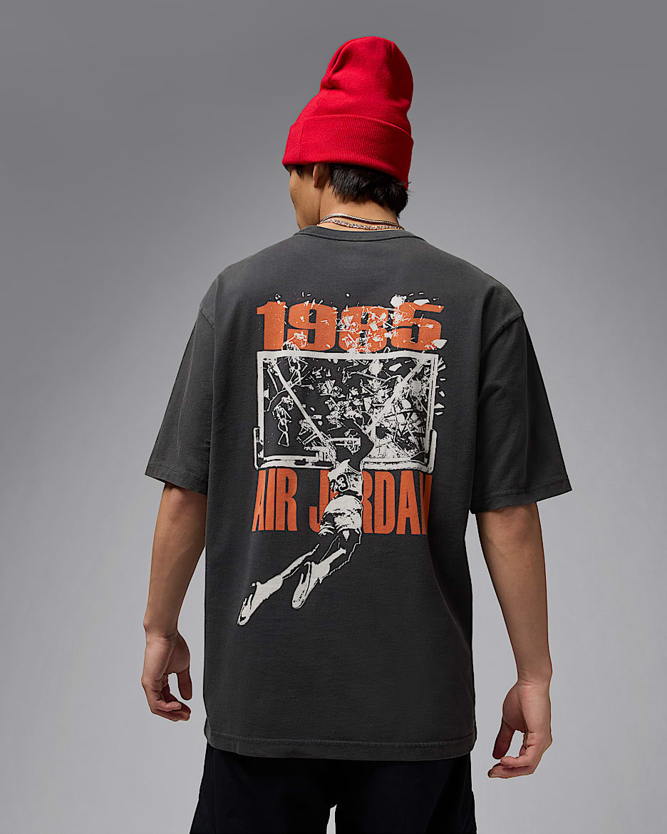 ジョーダン ブルックリン メンズ オーバーサイズド グラフィック Tシャツ - オフノワール/セイル