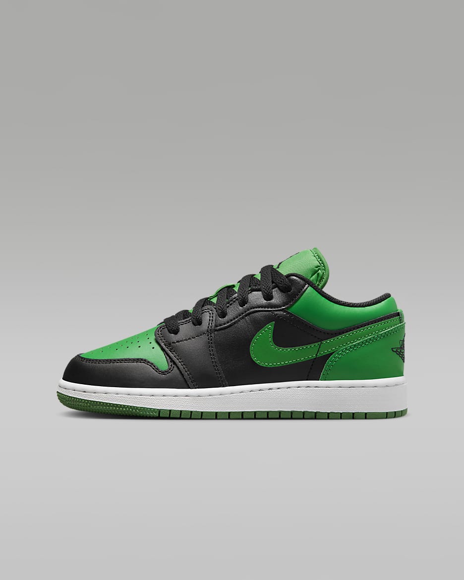 Air Jordan 1 Low Older Kids' Shoes - Black/Lucky Green/White/Black