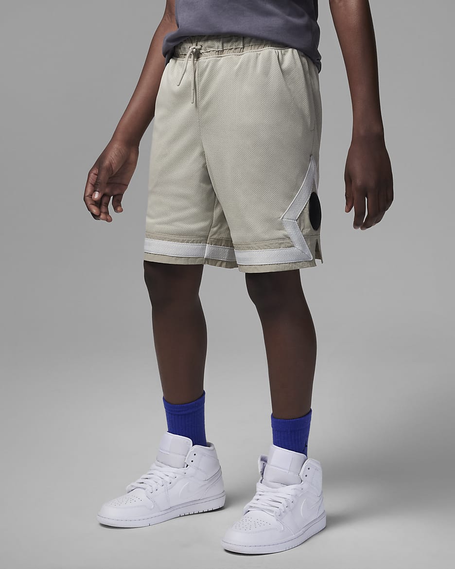 Shorts Dri-FIT para niños talla grande Jordan Paris Saint-Germain Mesh Diamond Shorts - Piedra