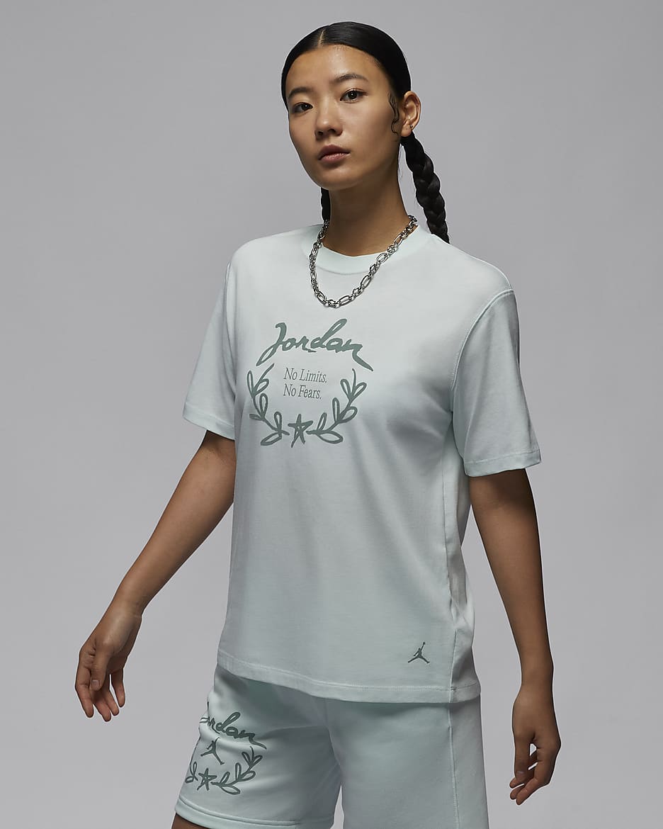 Jordan Women's Graphic Girlfriend T-shirt - Barely Green/Jade Smoke