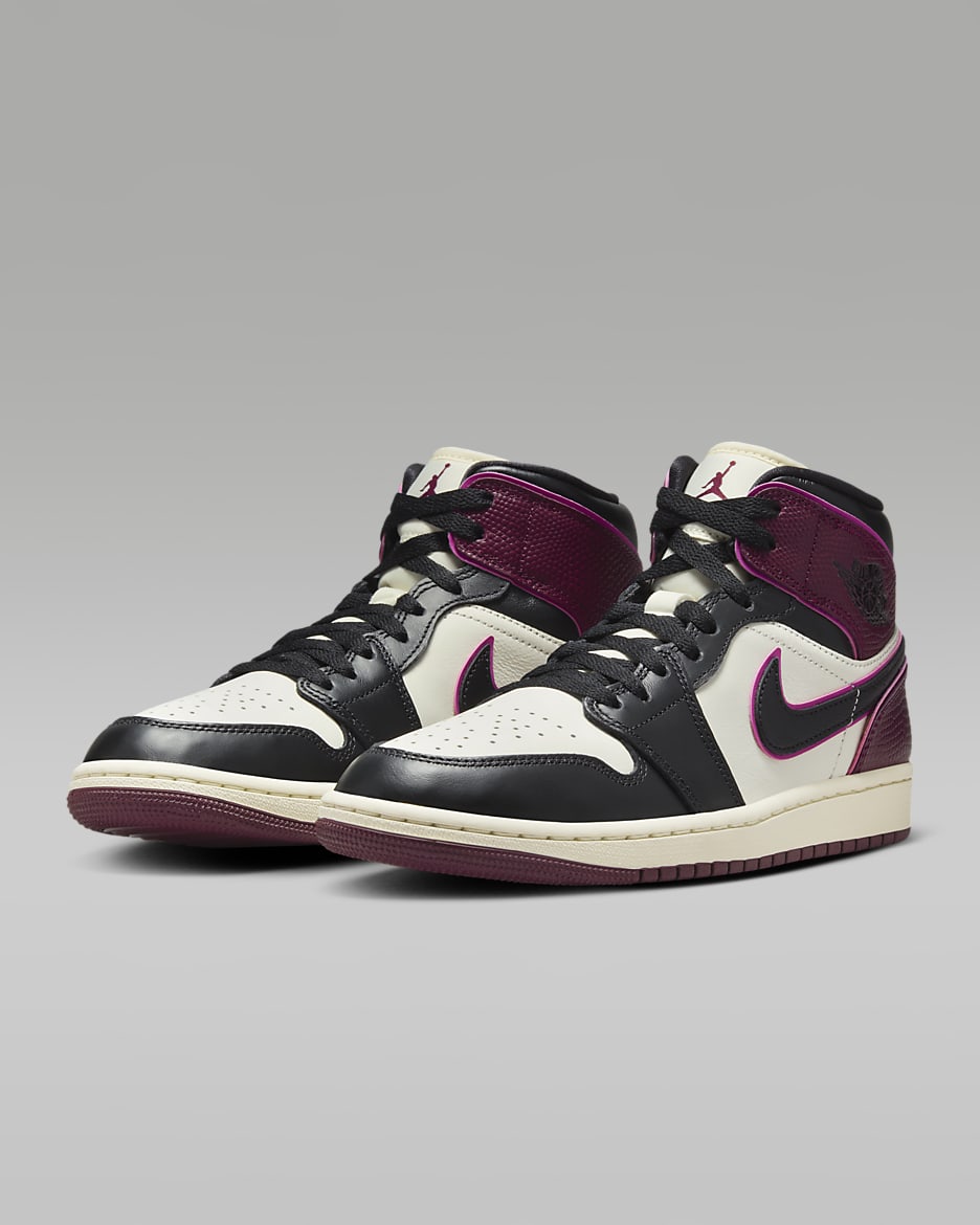 Chaussure Air Jordan 1 Mid SE pour femme - Sail/Active Pink/Bordeaux/Noir