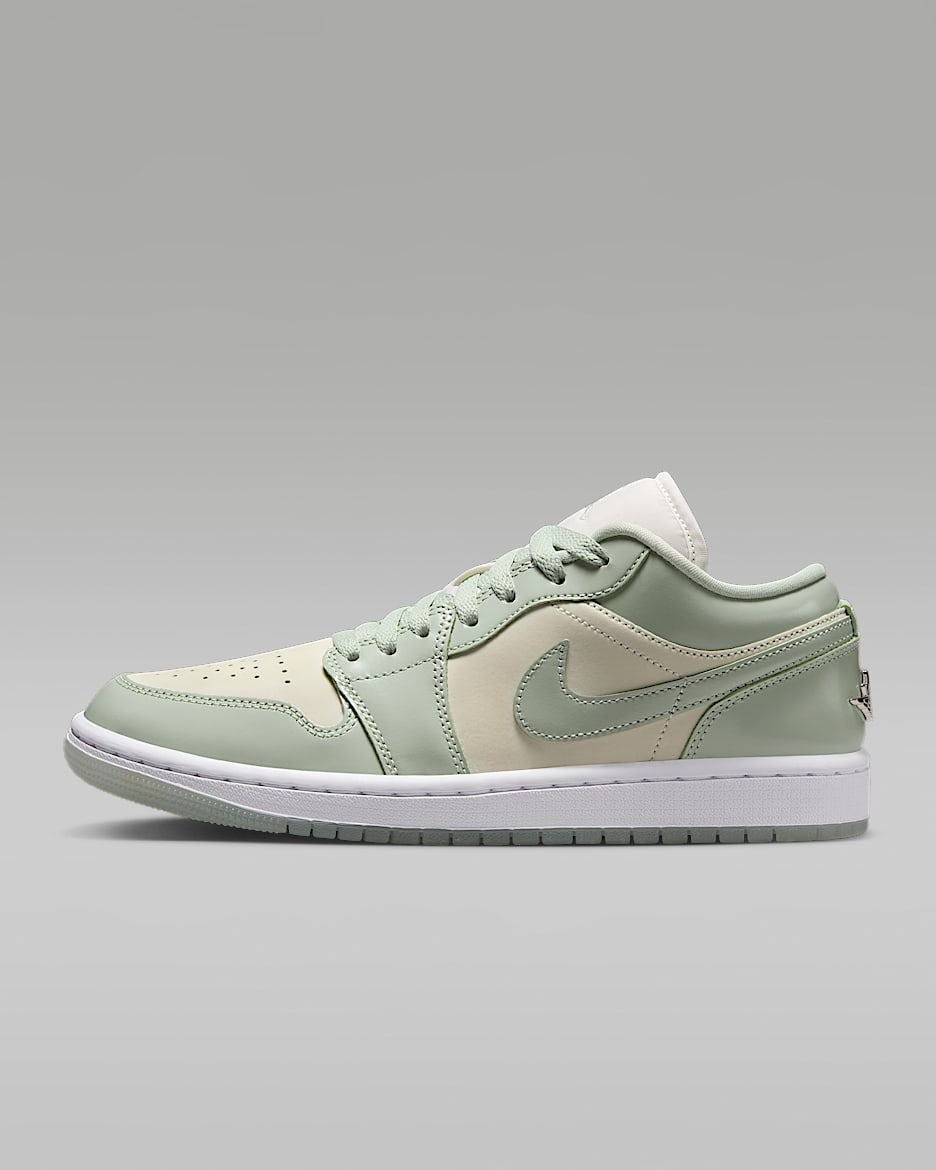 Air Jordan 1 Low SE Women's Shoes - Sail/Metallic Silver/White/Seafoam