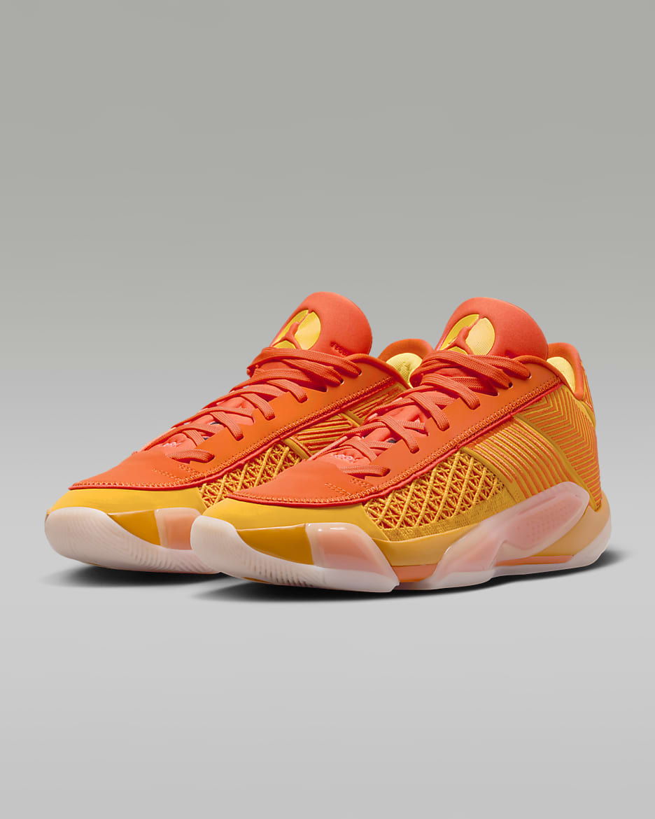 Chaussure de basket Air Jordan XXXVIII Low « Heiress » pour femme - Taxi/Safety Orange/Sail/Tour Yellow