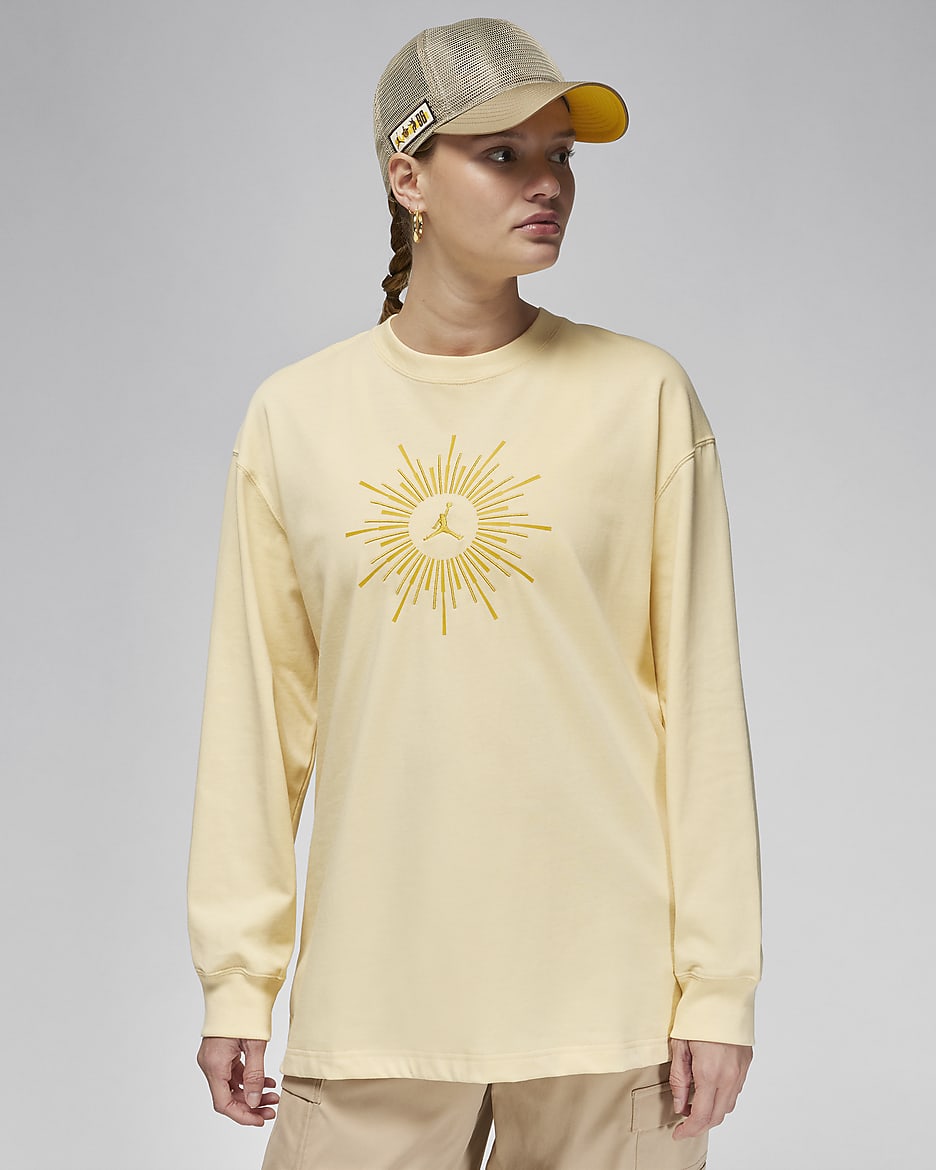 Jordan Flight Women's Oversized Long-Sleeve T-Shirt - Pale Vanilla/Yellow Ochre