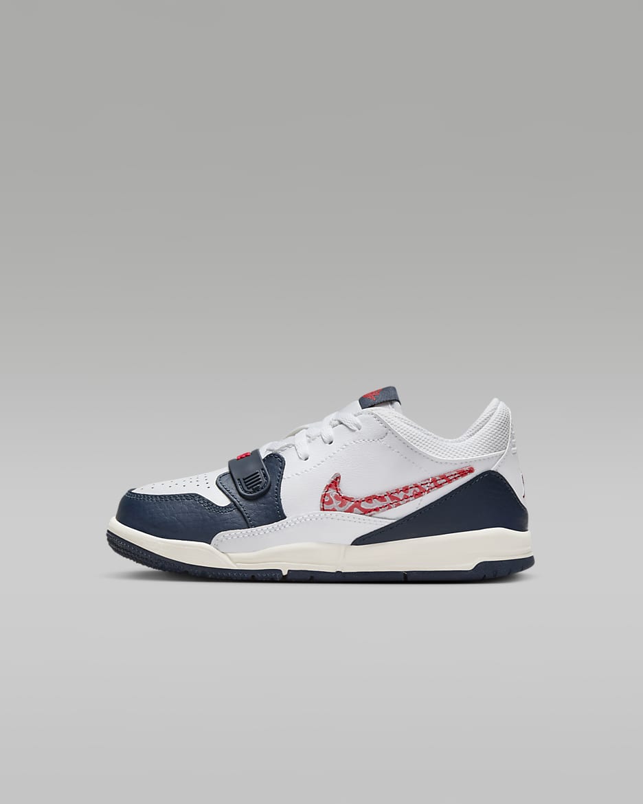 Air Jordan Legacy 312 Low Younger Kids' Shoe - White/Wolf Grey/Pale Ivory/Armoury Navy