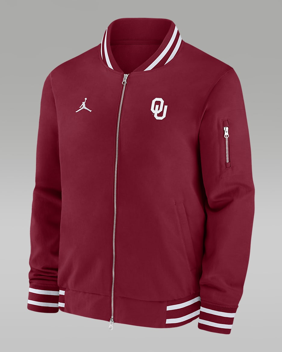 Chamarra bomber universitaria Jordan de cierre completo para hombre Oklahoma Sooners Sideline - Carmesí