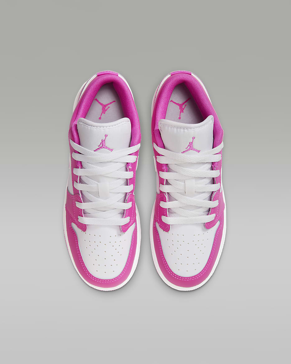 Air Jordan 1 Low Genç Çocuk Ayakkabısı - Fire Pink/Beyaz/Iris Whisper