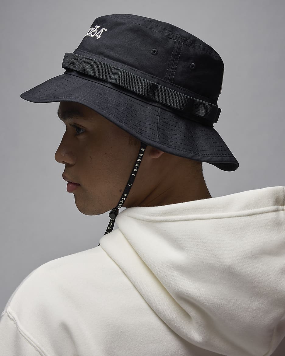 Jordan Apex Quai 54 Bucket Hat - Off-Noir/Sail