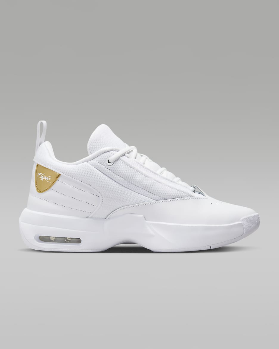 Jordan Max Aura 6 Women's Shoes - White/Metallic Gold