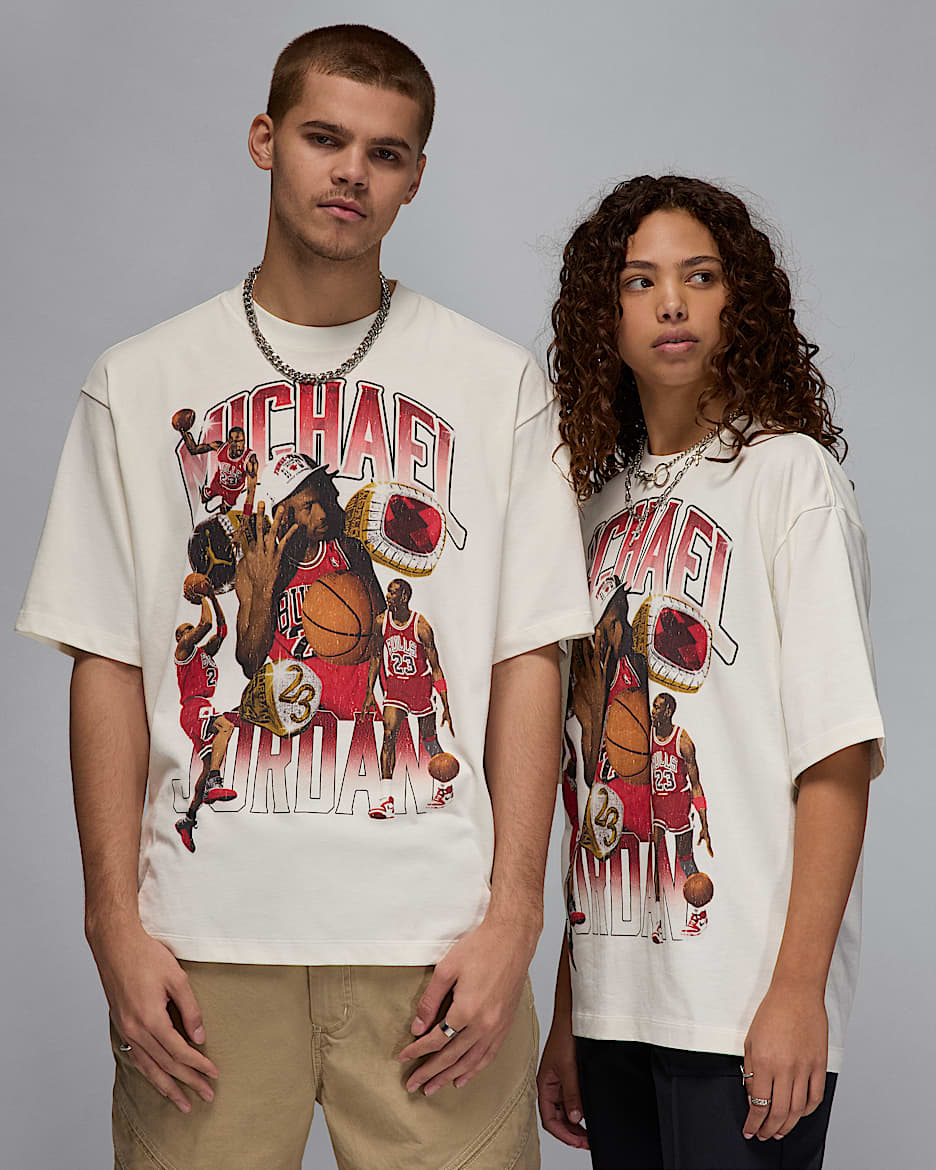 Jordan Flight Essentials Men's Oversized T-Shirt - Sail/Varsity Red/Varsity Red