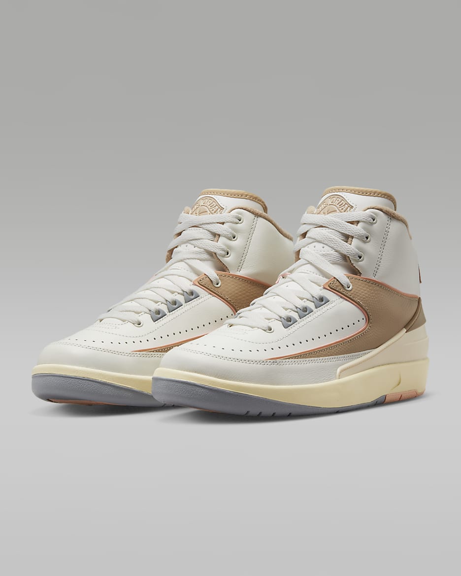 Air Jordan 2 Retro Women's Shoes - Sail/Sunset Haze/Muslin/Desert