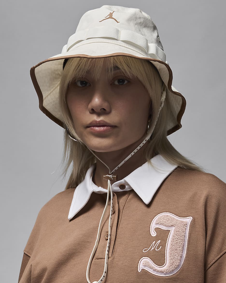 Jordan Apex Bucket Hat - Sail/Archaeo Brown/Archaeo Brown