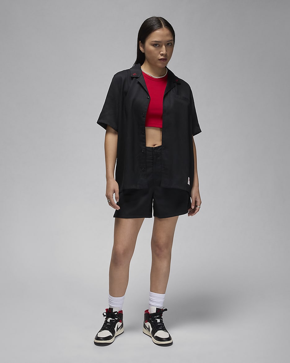 Jordan Women's Woven Shorts - Black/Gym Red