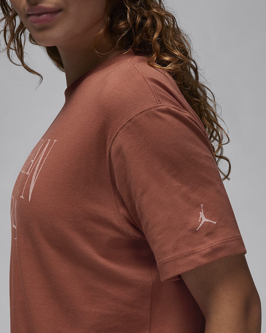 Jordan Heritage Women's T-Shirt - Dusty Peach/Sail