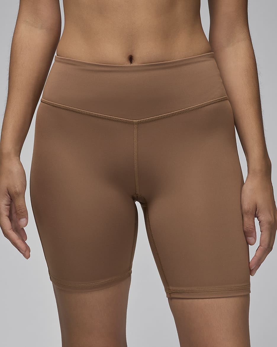 Jordan Sport Bike-Shorts mit hohem Bund für Damen (ca. 18 cm) - Archaeo Brown/Weiß