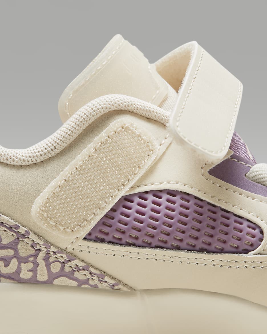 Sapatilhas Jordan Spizike Low para criança - Castanho claro Legend/Violeta Dust/Sail/Carmesim Tint