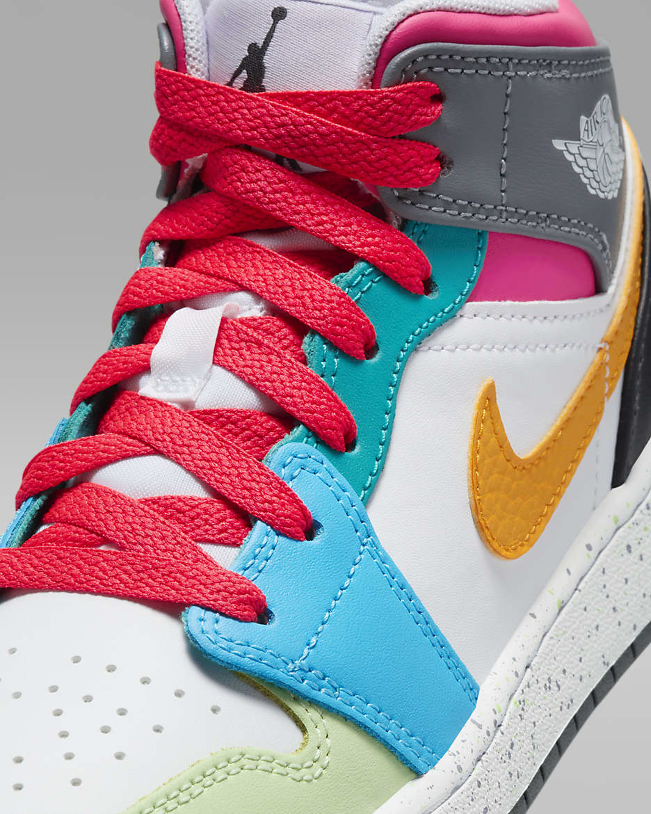 Air Jordan 1 Mid SE Older Kids' Shoes - White/Dark Shadow/Hyper Pink/Taxi