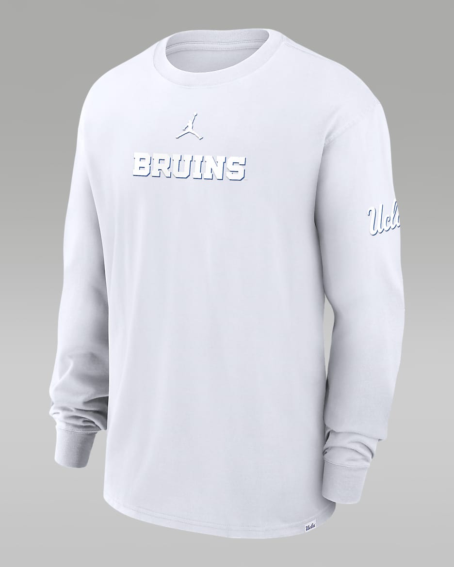 Playera de manga larga universitaria Jordan para hombre UCLA Bruins Statement Max90 - Blanco