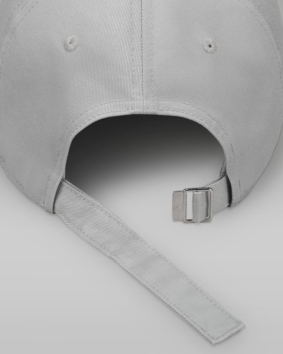 Jordan Club unstrukturierte Cap mit gebogenem Schirm - Light Smoke Grey/Weiß