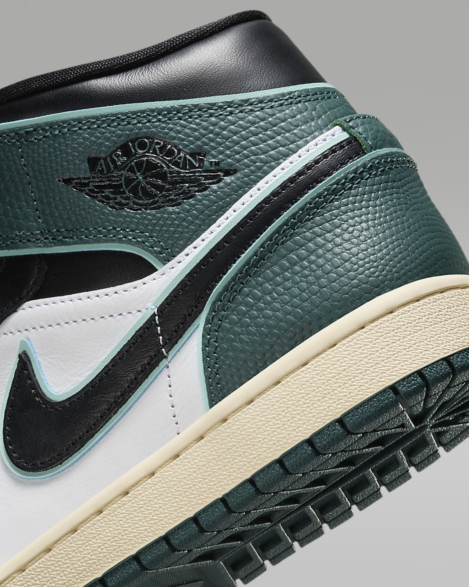 Air Jordan 1 Mid SE Kadın Ayakkabısı - Beyaz/Light Dew/Oxidized Green/Siyah