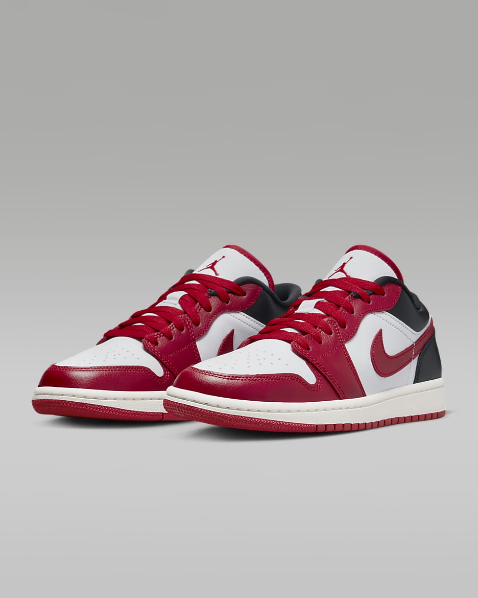 Buty damskie Air Jordan 1 Low - Biel/Czerń/Sail/Gym Red